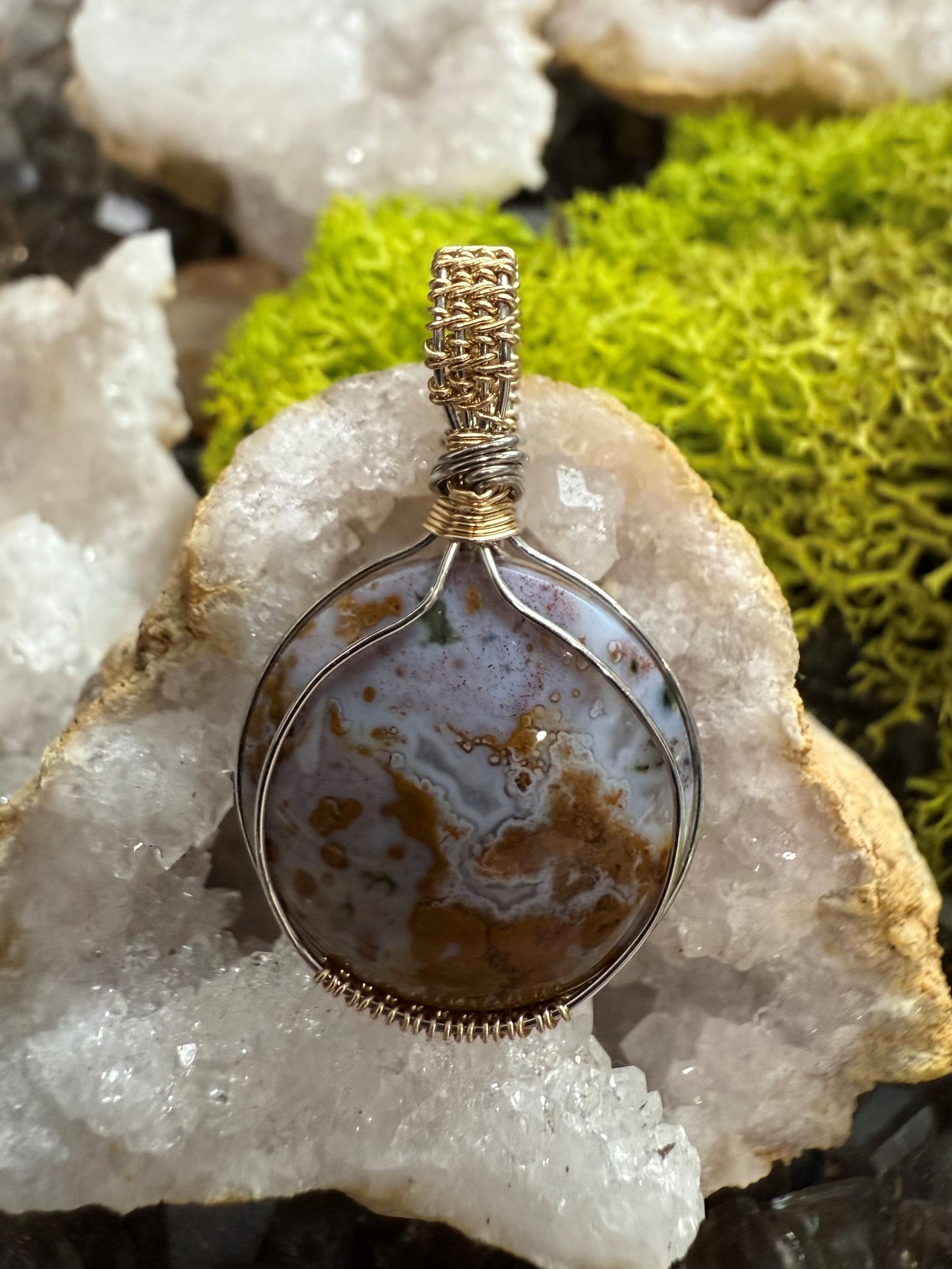 River Jasper (Indo)