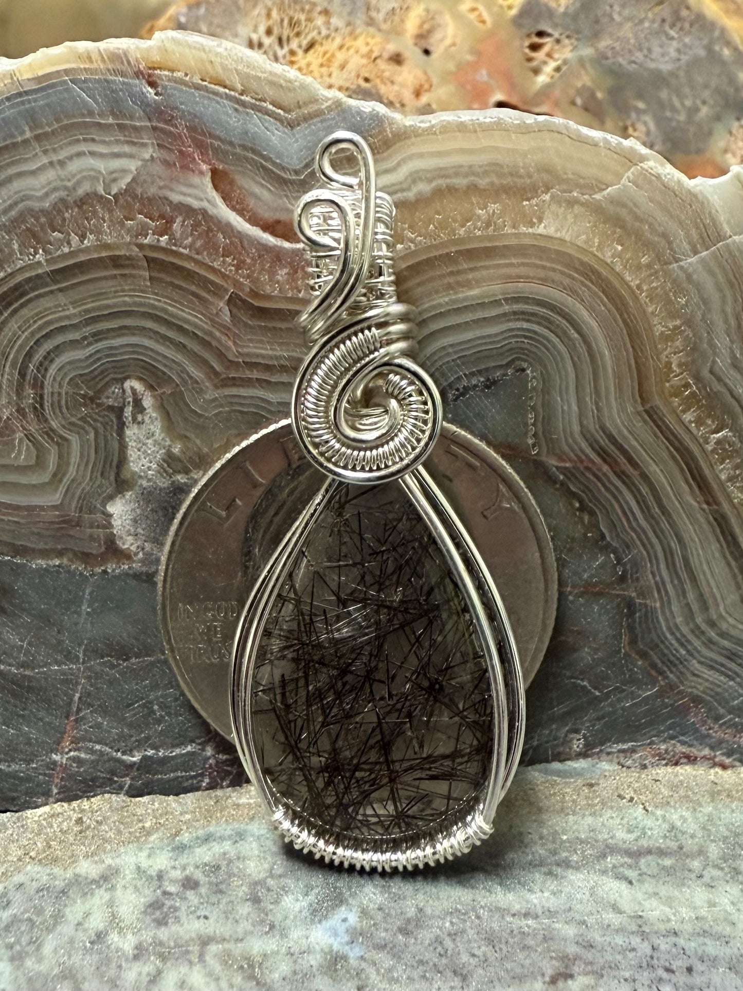 Tourmaline in Quartz