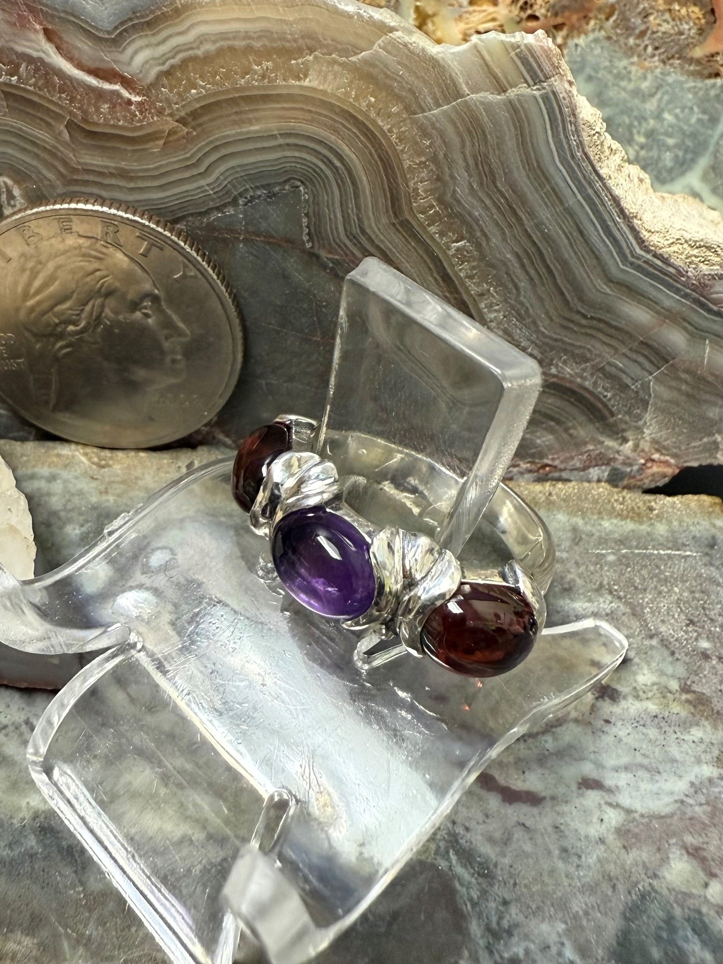 Amethyst und Granat 3 Stein Sterling Silber Ring