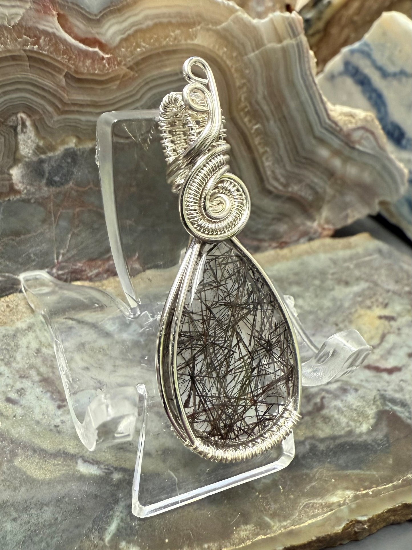 Tourmaline in Quartz